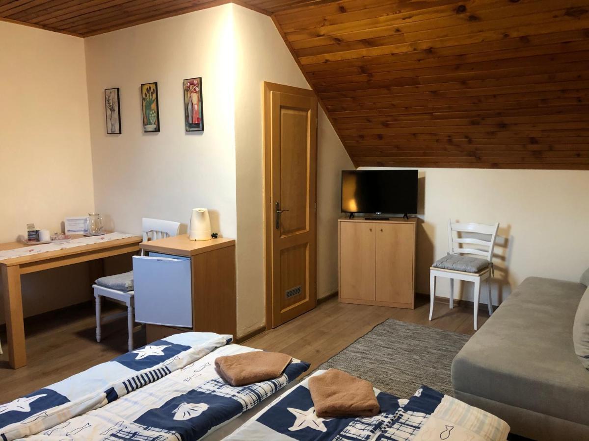 Appartement Privat Migac à Vrbov Extérieur photo