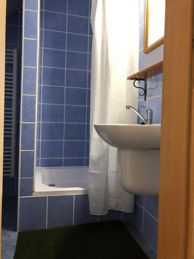Appartement Privat Migac à Vrbov Extérieur photo